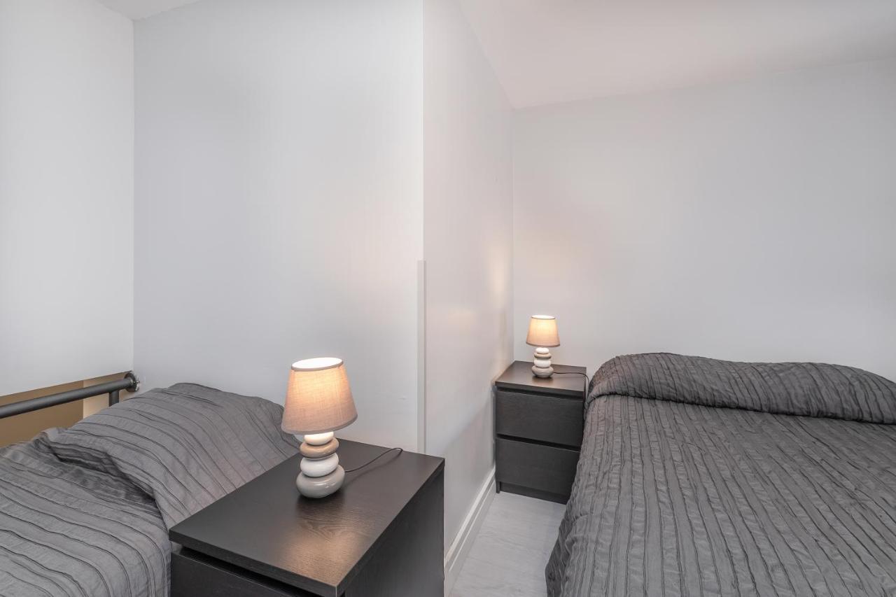 Apartamentos Lux Dinastia Lisboa Eksteriør billede