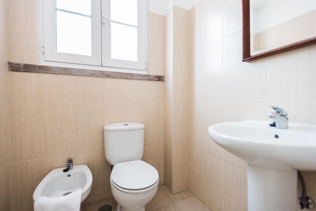 Apartamentos Lux Dinastia Lisboa Værelse billede