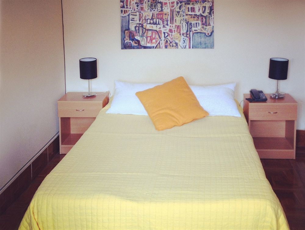 Apartamentos Lux Dinastia Lisboa Eksteriør billede
